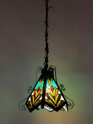 LAMPARA TIFFANY OPALINO